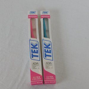 Tek Lot of 2 Toothbrush Professional Soft Ultra Colors Full Head Blue Pink 1991